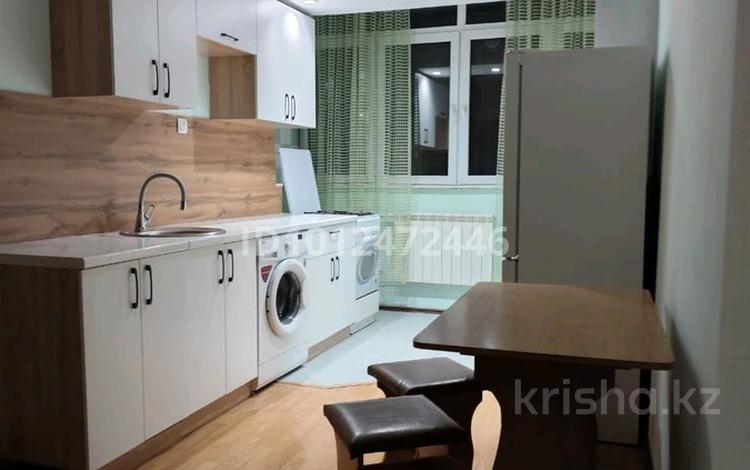 2-комнатная квартира · 54 м² · 4/5 этаж, Басенова 27 за 300 000 ₸ в Алматы, Бостандыкский р-н — фото 2