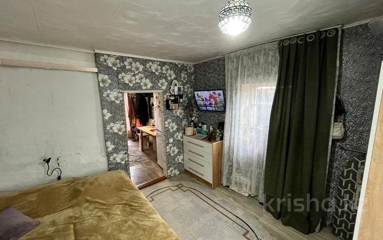 Отдельный дом · 1 комната · 30 м² · 3 сот., Переулок Трубный 37 за 5.6 млн 〒 в Усть-Каменогорске — фото 2