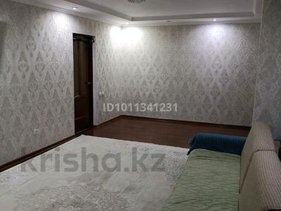 2-бөлмелі пәтер · 76.6 м² · 6/10 қабат, Набережная 86 — 5 поликлиника, бағасы: 23 млн ₸ в Актобе, мкр. Курмыш