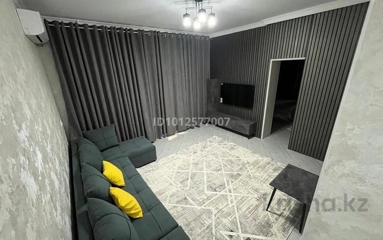 2-комнатная квартира · 65 м² · 2/3 этаж, Тауке хана 10 — Напротив гаранта за 35 млн ₸ в Шымкенте, Аль-Фарабийский р-н — фото 2