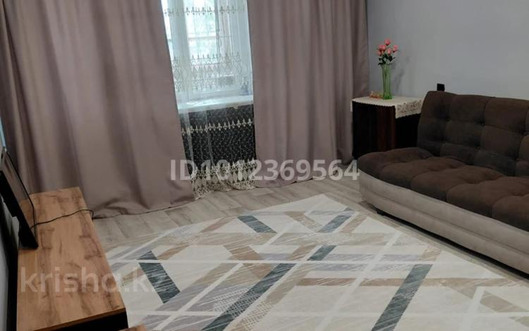 1-комнатная квартира · 35 м² · 2/5 этаж, ул. Заслонова 63 за 150 000 ₸ в Павлодаре — фото 2