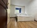 3-бөлмелі пәтер · 70 м² · 2/5 қабат, Назарбаева 160, бағасы: 180 000 ₸ в Уральске — фото 7