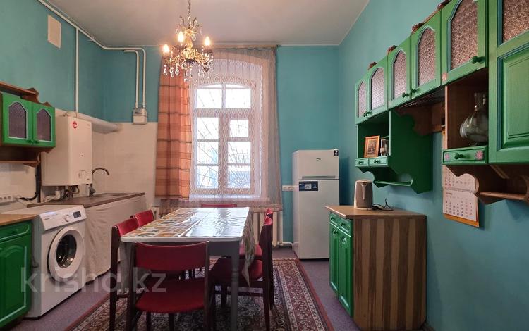 Отдельный дом · 3 комнаты · 104 м², Старый город 20 за 150 000 〒 в Актобе — фото 5