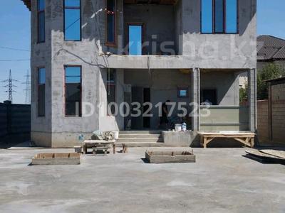 Отдельный дом · 7 комнат · 260 м² · 5.5 сот., Жерұйық 63А — Сералина-Бірлік за 90 млн 〒 в Коянкусе