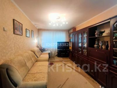 3-комнатная квартира, 57.9 м², 1/5 этаж, Назарбаева 3/1 за 17.5 млн 〒 в Павлодаре
