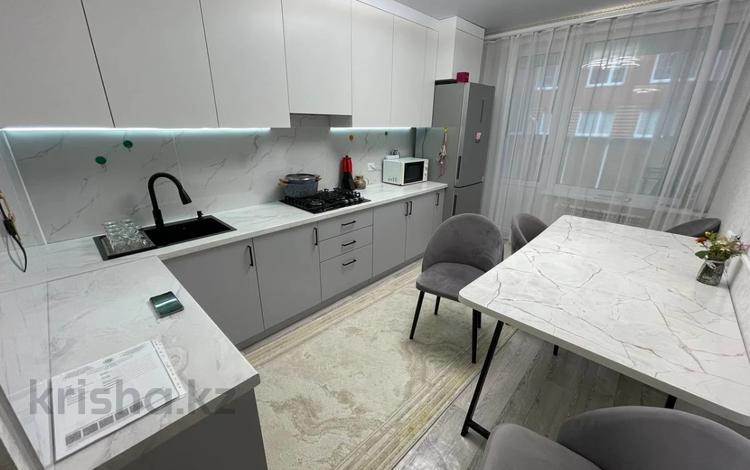 2-комнатная квартира · 57.6 м² · 1/4 этаж, Микрорайон Береке 12 за 25.5 млн ₸ в Костанае — фото 2