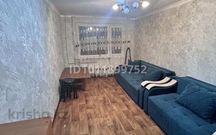 2-комнатная квартира · 47 м² · 4/5 этаж, Пришахтинск, 23й микрорайон за 10.8 млн ₸ в Караганде, Алихана Бокейханова р-н — фото 2