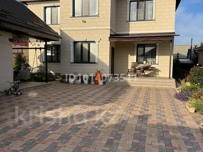 Жеке үй · 7 бөлме · 255 м² · 5 жүзд., Ескі аэропорт ш/а., Алмалы 59/3 — Пересечение улицы Кендала, бағасы: 145 млн ₸ в Уральске, мкр Старый Аэропорт