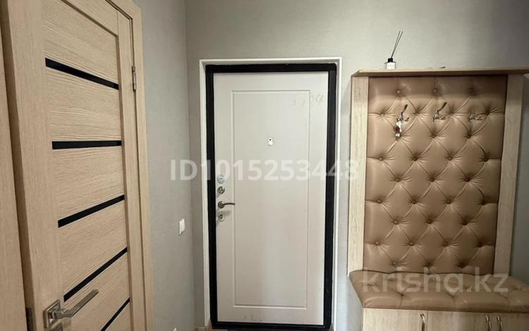 1-комнатная квартира · 38 м² · 16/22 этаж, Бектурова за 250 000 ₸ в Астане, Нура р-н — фото 3