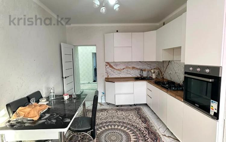 2-комнатная квартира · 69.7 м² · 6/6 этаж, мкр. Алтын орда, Мустафа Шокая за 24 млн ₸ в Актобе — фото 2
