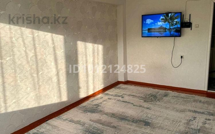 2-комнатная квартира · 57 м² · 4/5 этаж, акмешит 14 за 10.5 млн 〒 в  — фото 2