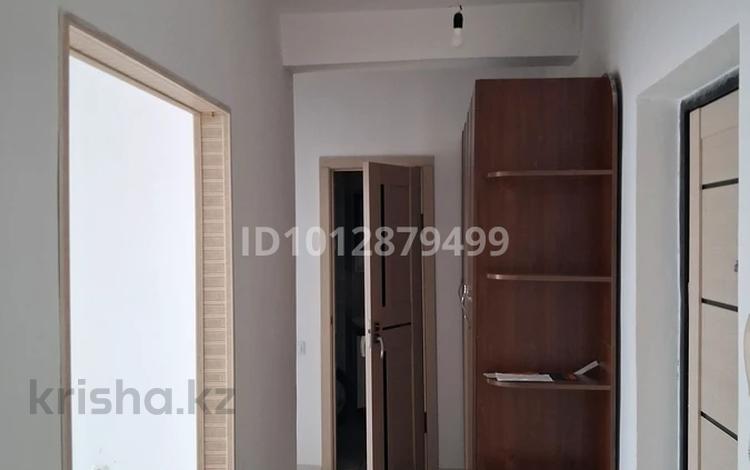 2-бөлмелі пәтер · 56 м² · 5/5 қабат, Балапанова 18, бағасы: 130 000 ₸ в Талдыкоргане, мкр Коктем — фото 2