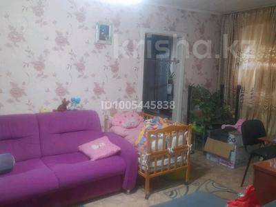 2-комнатная квартира · 42.3 м² · 1/4 этаж, Камзина — Ул.Толстого _Камзина за 12.5 млн 〒 в Павлодаре