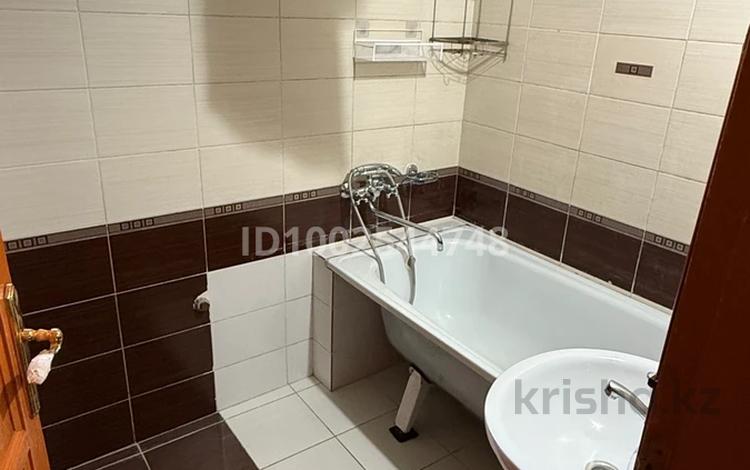 3-комнатная квартира · 100 м² · 1/5 этаж, 3-й микрорайон, Гагарина 147 — Радуга Дау мет за 180 000 ₸ в Шымкенте, Туран р-н — фото 2
