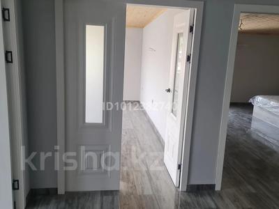 2-комнатная квартира · 100 м² · 3/3 этаж, ул. Алиби Жангельдина 130а за 350 000 ₸ в Алматы, Жетысуский р-н