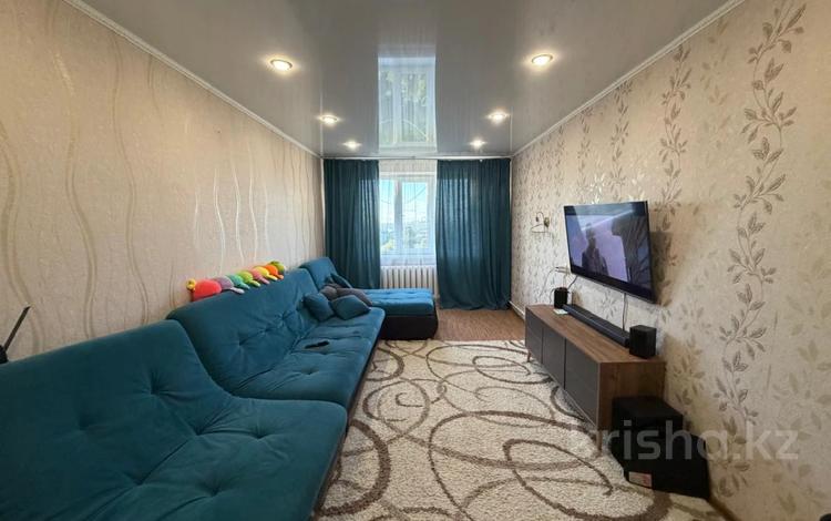 3-комнатная квартира · 70 м² · 9/9 этаж, Пр. Металлургов за 13 млн ₸ в Темиртау — фото 2
