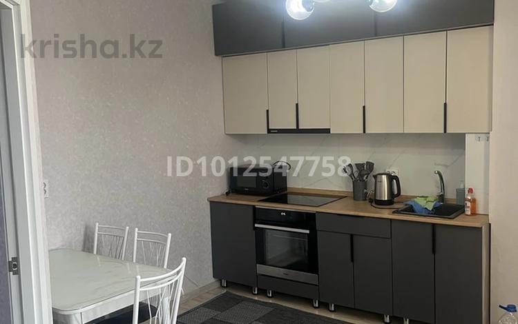 1-бөлмелі пәтер · 44 м² · 9/16 қабат, Каныша Сатпаева 55/8, бағасы: 190 000 ₸ в Усть-Каменогорске, Ульбинский — фото 2