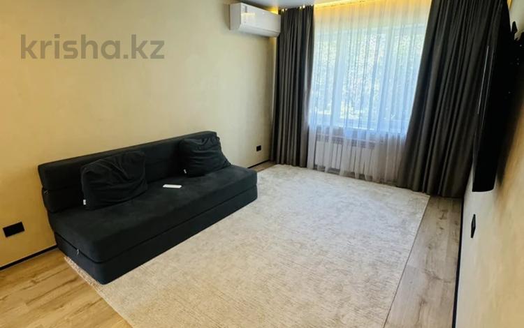 3-комнатная квартира · 65 м² · 5/5 этаж, Байзакова 202 — Карасай батыра за 56 млн ₸ в Алматы, Алмалинский р-н — фото 2