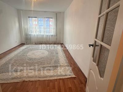 3-бөлмелі пәтер · 74 м² · 2/6 қабат, Алмагүл ш/а. 28, бағасы: 230 000 ₸ в Атырау, мкр. Алмагуль