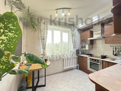 3-бөлмелі пәтер, 70 м², 4/5 қабат, мкр Жулдыз-2, бағасы: 34.5 млн 〒 в Алматы, Турксибский р-н