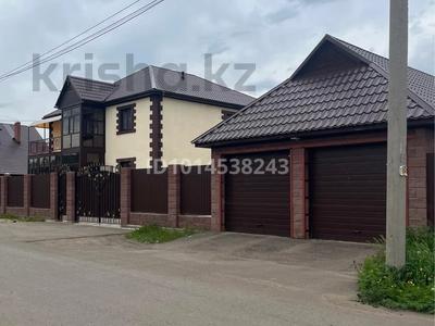 Отдельный дом · 8 комнат · 290 м² · 10 сот., Кунаева — Мичуринец за 69 млн ₸ в Петропавловске