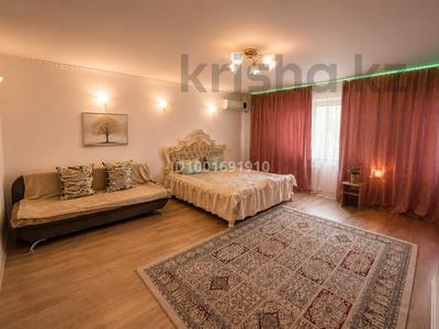 1-бөлмелі пәтер · 60 м² · 3/25 қабат, 11 ш/а. 112г — Актобе Ажары, Керуен Сити, World class, City Shopping center, бағасы: 6 000 ₸ в мкр 11