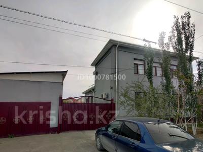 Отдельный дом · 4 комнаты · 150 м² · 10 сот., Казбека Тореманова 28 за 52.5 млн 〒 в 