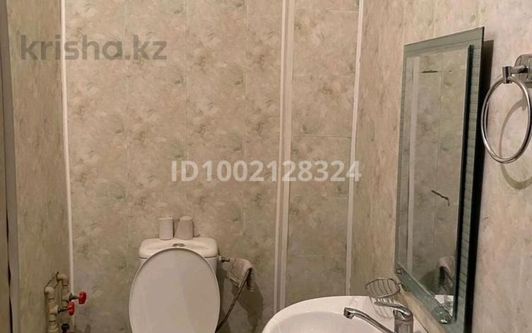 3-бөлмелі пәтер · 76 м² · 5/5 қабат, 13 мкр 6, бағасы: 110 000 ₸ в Таразе — фото 2