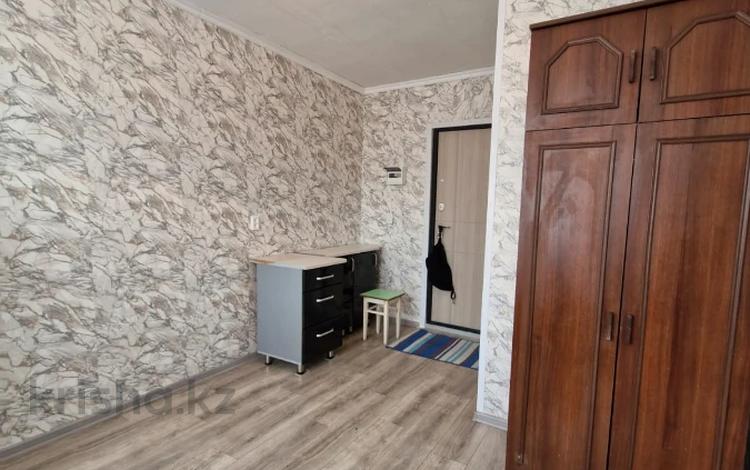 1-комнатная квартира · 13.9 м² · 4/5 этаж, Генерала Дюсенова 1 — Олжабай батыра за 5.8 млн ₸ в Павлодаре — фото 3