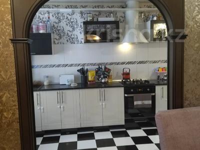 4-комнатная квартира · 76.1 м² · 5/5 этаж, Парковая 10 за 18 млн 〒 в Рудном