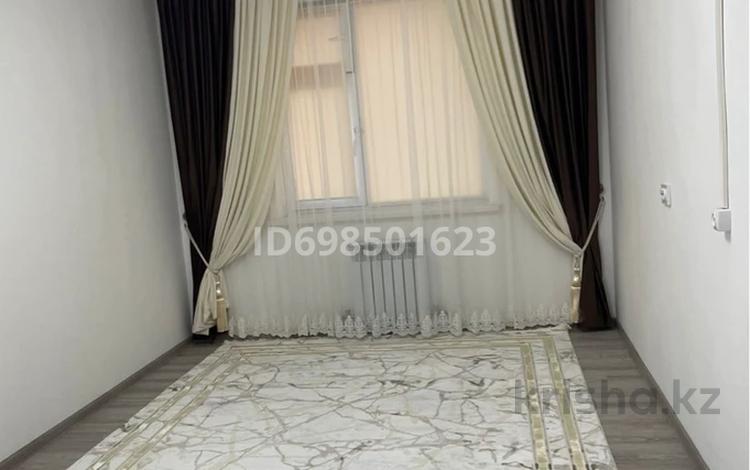 3-комнатная квартира · 80 м² · 3/7 этаж, 24 ул 16/4 — Ройон Туркестан арены за 120 000 ₸ — фото 9
