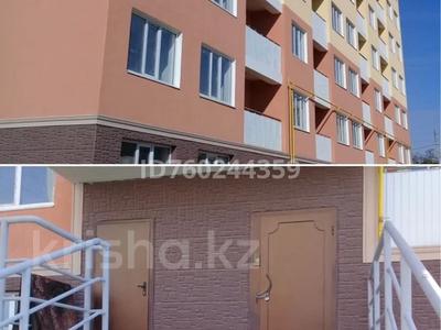 1-комнатная квартира · 40 м² · 1/9 этаж, Баймуханова 39Е — Возле школы 22 за 180 000 〒 в Атырау, мкр Привокзальный-1