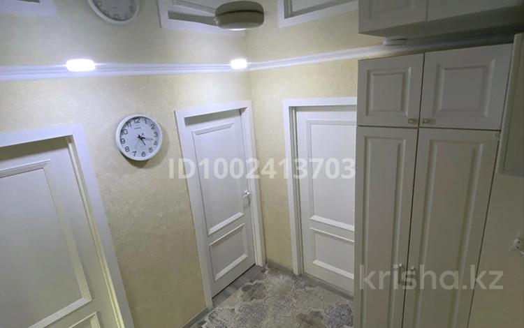 3-комнатная квартира · 62.3 м² · 3/5 этаж, Мира 59 — Находится возле Детский сад № 13"Ертөстік" за 25.6 млн ₸ в Жезказгане — фото 2