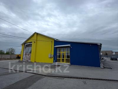 Аренда коммерческой недвижимости в Костанайской обл.: Свободное назначение, офисы, магазины и бутики, фитнес и спорт, кабинеты и рабочие места · 134.6 м² за 201 900 〒 Свободное назначение, офисы, магазины и бутики, фитнес и спорт, кабинеты и рабочие места · 134.6 м² за 201 900 〒 в Костанае