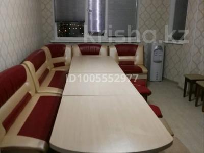 3 бөлме · 18 м² · 25 қабат, Тараз 2 — Иманова, бағасы: 120 000 ₸ в Астане, р-н Байконур
