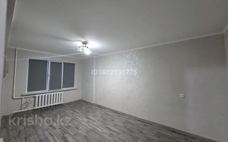1-бөлмелі пәтер · 38 м² · 4/5 қабат, Астана 8/2, бағасы: 15.5 млн ₸ в Усть-Каменогорске — фото 2