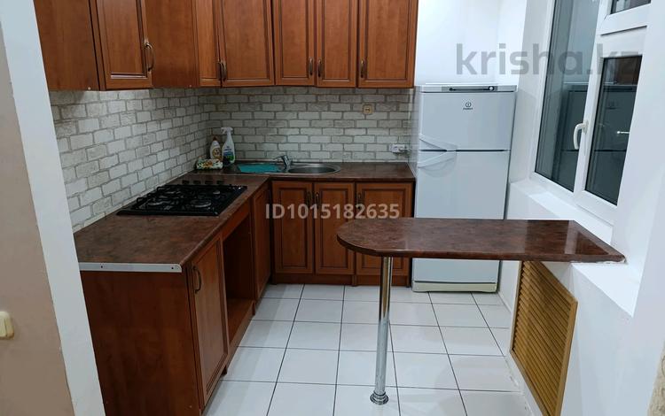 2-бөлмелі пәтер · 48 м² · 5/5 қабат, Абая 51 — Курмангазы Абая, бағасы: 150 000 ₸ в Уральске, мкр Школьник — фото 2
