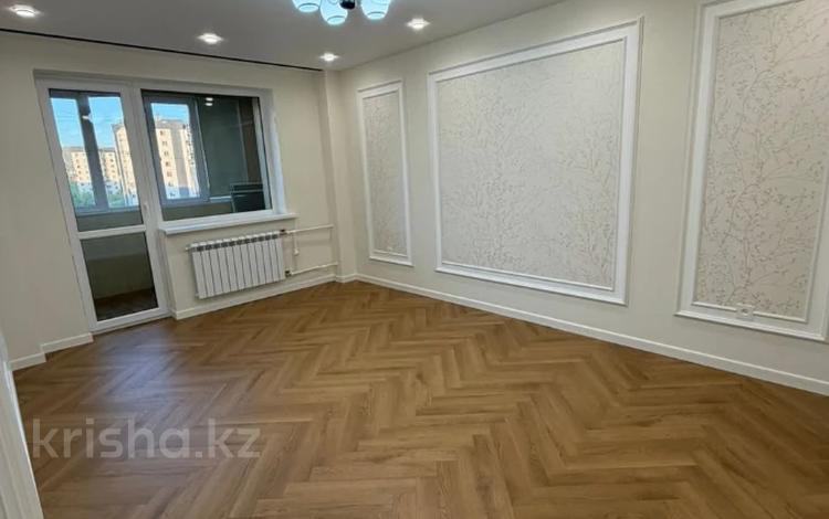 3-комнатная квартира · 73 м² · 8/9 этаж, мкр Аксай-1А за 51 млн ₸ в Алматы, Ауэзовский р-н — фото 2