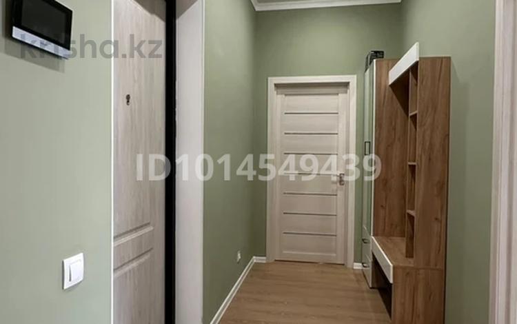 2-комнатная квартира · 52 м² · 9/12 этаж, Толе би 59 за 280 000 ₸ в Астане, Нура р-н — фото 2