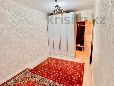 2-комнатная квартира · 45 м² · 5/5 этаж, мкр Аксай-2 10 за 31 млн ₸ в Алматы, Ауэзовский р-н