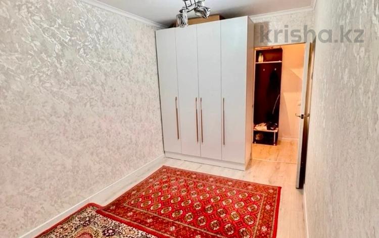 2-комнатная квартира · 45 м² · 5/5 этаж, мкр Аксай-2 10 за 31 млн ₸ в Алматы, Ауэзовский р-н — фото 2