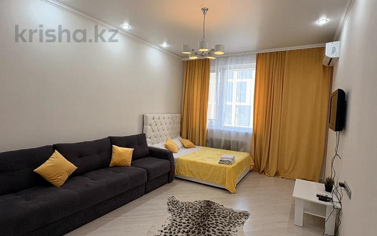 1-бөлмелі пәтер · 47 м² · 10/10 қабат, Абикен Бектуров 3 — Туран -Сыганак, бағасы: 17 000 ₸ в Астане, Есильский р-н — фото 2