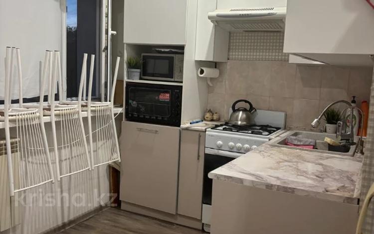 3-бөлмелі пәтер · 77 м² · 4/4 қабат, Космонавтов 16, бағасы: 25 млн ₸ в Рудном — фото 2