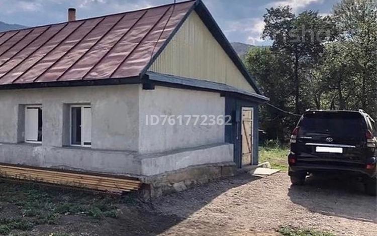 Отдельный дом · 3 комнаты · 100 м² · 40 сот., Кашағанова 63 за 47 млн ₸ в  — фото 2
