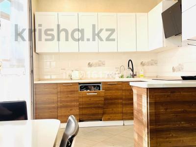 3 комнаты · 100 м², Сарайшык 36 за 90 000 ₸ в Астане