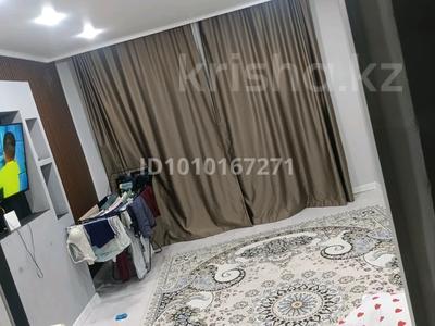 2-комнатная квартира · 50 м² · 2/5 этаж, Хобдинский переулок 3 за 14 млн 〒 в Актобе, мкр Гормолзавод