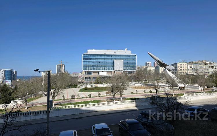 2-комнатная квартира · 52.6 м² · 2/9 этаж, 7-й мкр 23 — Аллея Самолетик за 10 000 ₸ в Актау — фото 21