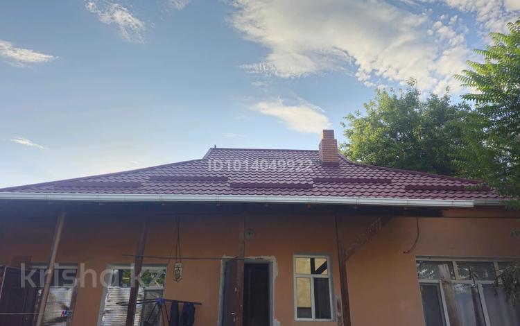 Отдельный дом · 4 комнаты · 100 м² · 3.5 сот., Төле би 64 — Вокзал за 16 млн ₸ в Туркестане — фото 2