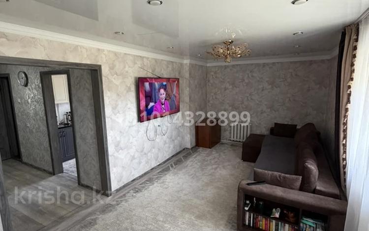 3-комнатная квартира · 67 м² · 1/2 этаж, Бобровка, Переулок Строительный 52 за 20.5 млн ₸ в Семее — фото 2