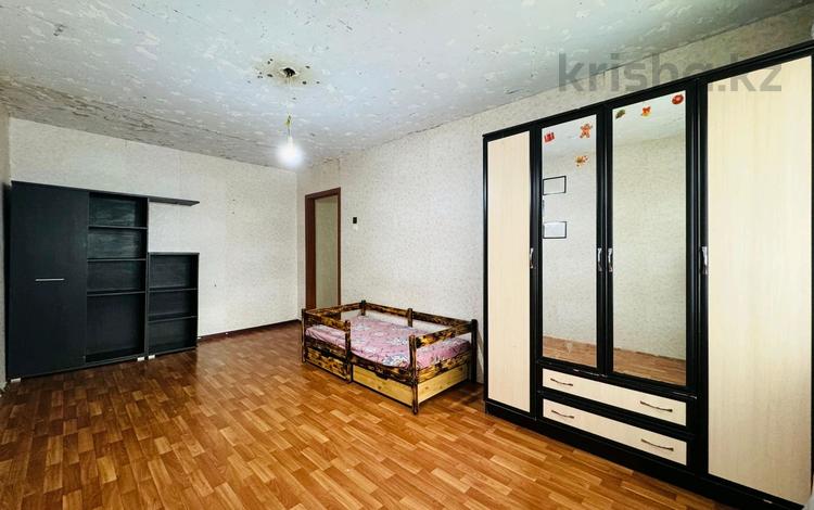 2-бөлмелі пәтер · 44 м² · 1/5 қабат, улица 40-летия Победы 65, бағасы: 5.5 млн ₸ в Шахтинске — фото 2